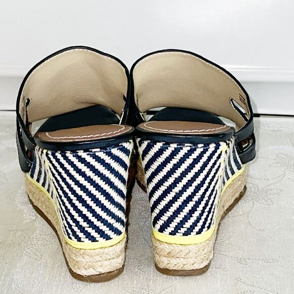 Sondra Roberts NY Navy Angie Espadrille Wedge Sandal Size 7M - Picture 6 of 9